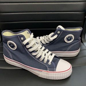 Posture Foundation Sneakers